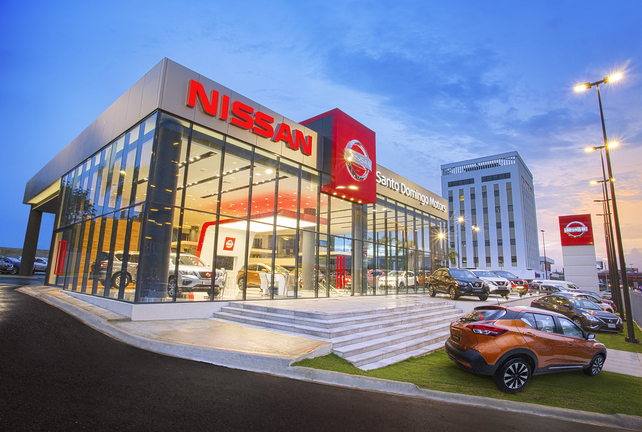 Proyecto de iluminación del concesionario Nissan