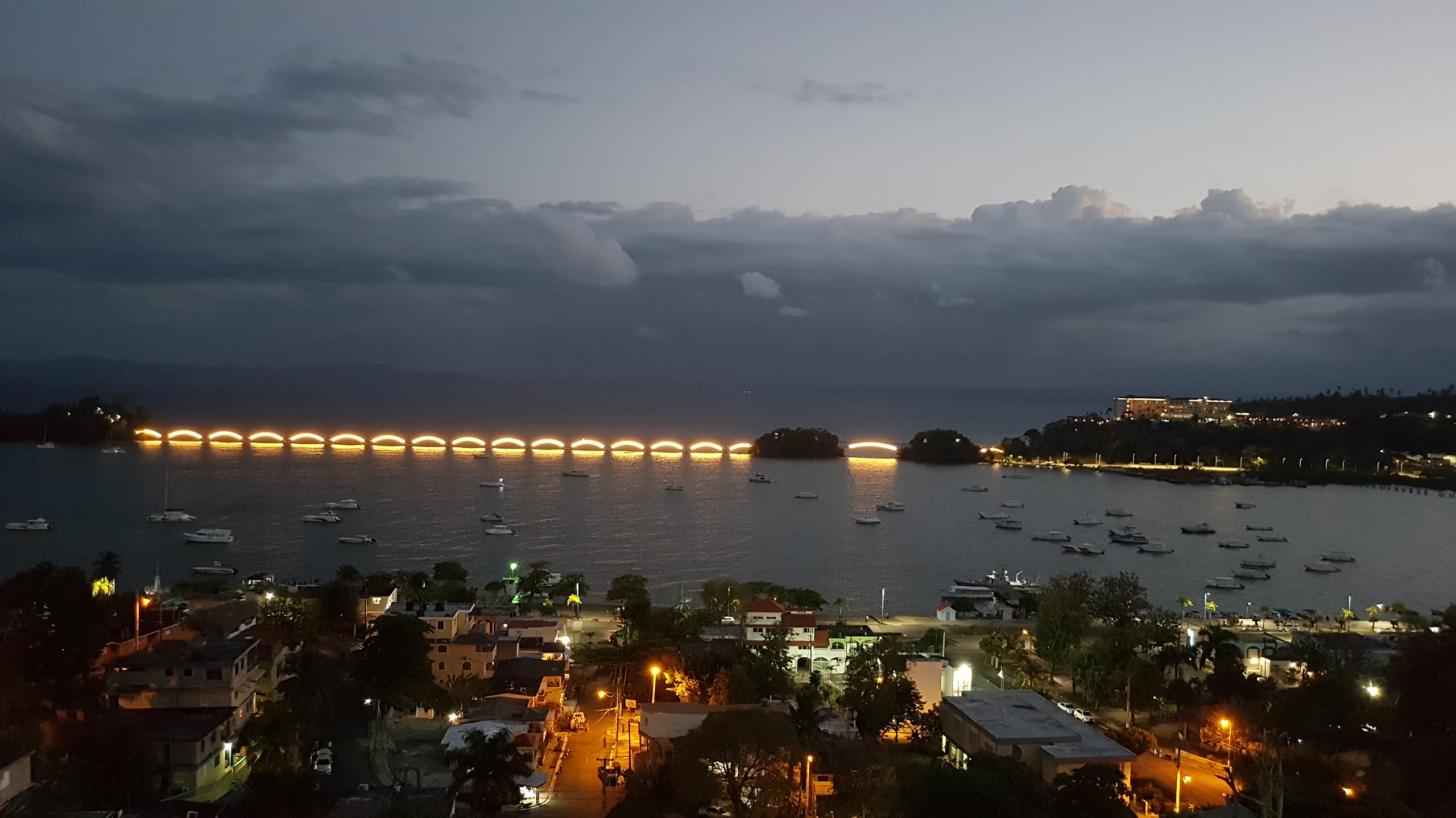 Proyecto de iluminación Puente de Samaná